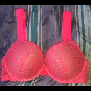 Victoria’s Secret Very Sexy Push-Up Bra